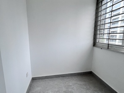 3室2廳 環(huán)衛(wèi)小區(qū)陽(yáng)臺(tái)