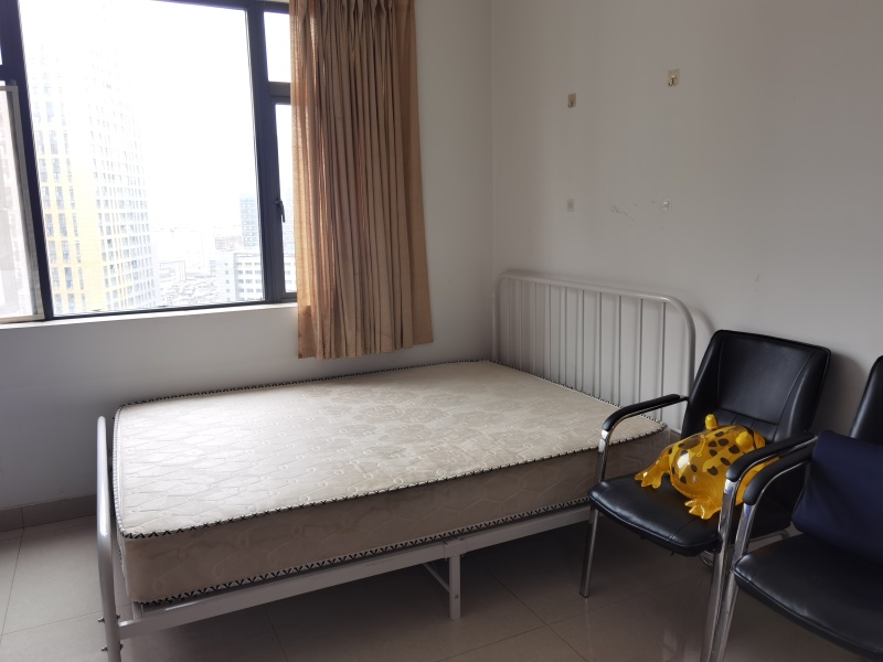 1室1廳 錦悅四季花園小區(qū)臥室