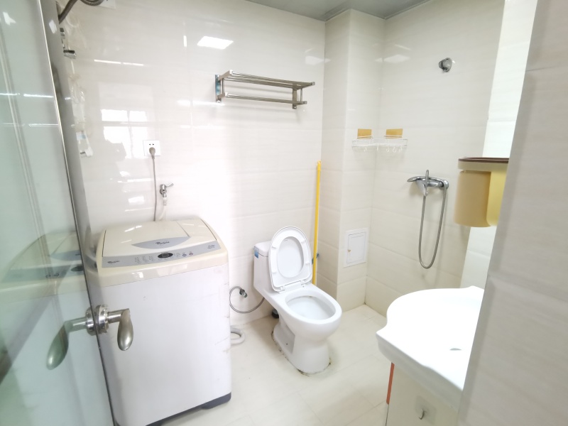 1室1廳 錦悅四季花園小區(qū)衛(wèi)生間