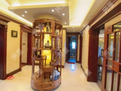 4室2廳2陽臺(tái) 紅星國際檀宮客廳