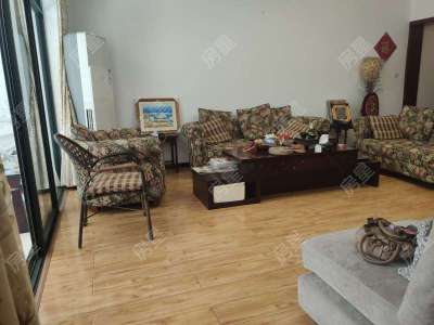 4室2廳1陽臺(tái) 金岸春天