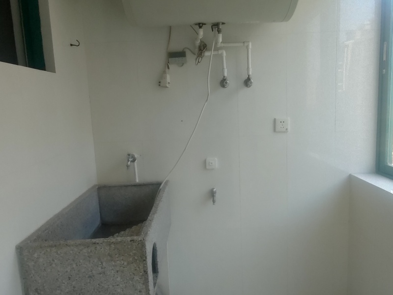 3室2廳1陽臺 佳湖花園其他