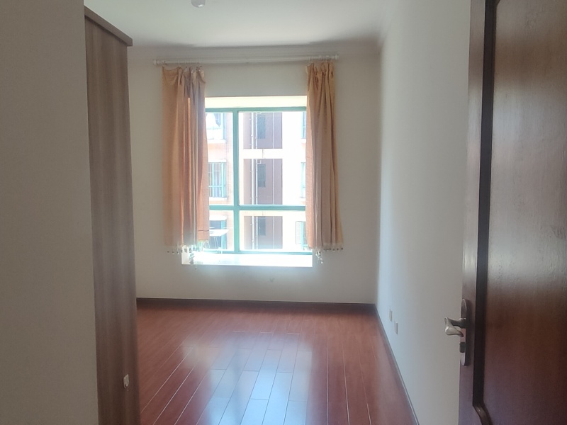 3室2廳1陽臺 佳湖花園其他