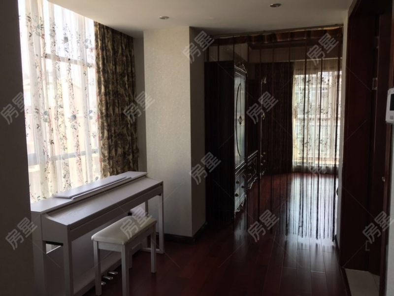 6室2廳3陽臺 城市山別墅其他