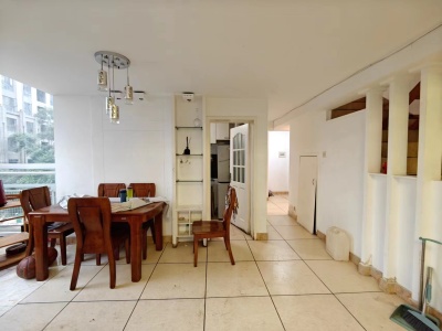 4室2廳1陽臺 86街公寓U2公寓餐廳