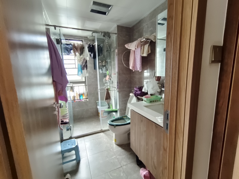 4室2廳2陽臺(tái) 俊發(fā)城茉莉苑衛(wèi)生間