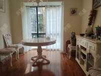 4室2廳2陽臺(tái) 金岸春天客廳