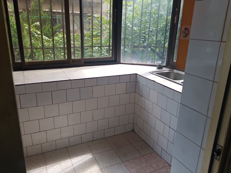 3室2廳1陽(yáng)臺(tái) 白馬小區(qū)廚房