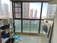 3室2廳1陽臺 經(jīng)典雙城二、三期陽臺