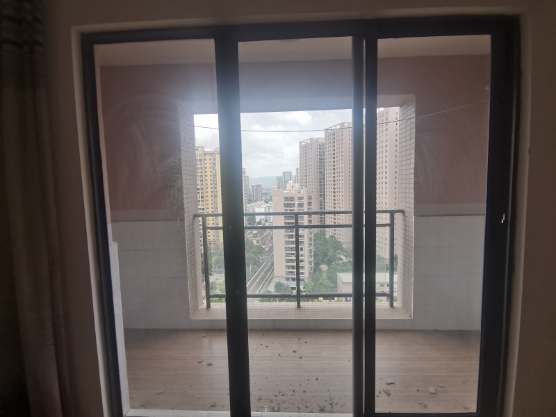 3室2厅2阳台 广福城和福园阳台