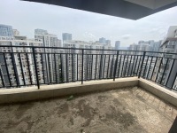 4室2廳2陽臺 金江小區(qū)云苑陽臺