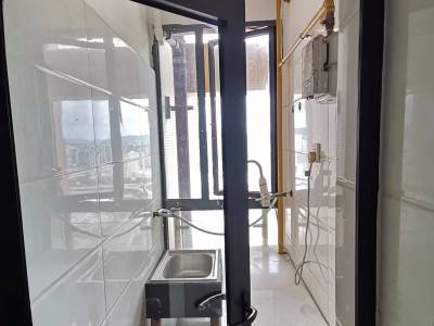 3室2廳1陽(yáng)臺(tái) 金泰國(guó)際一期陽(yáng)臺(tái)