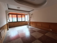 7室2廳2陽臺 鑫苑小區(qū)別墅臥室