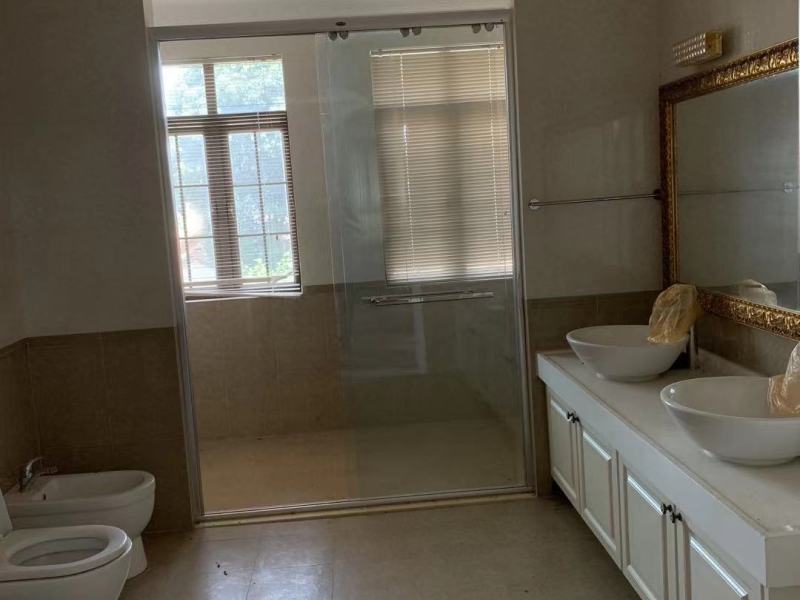 5室3廳2陽臺 西山別墅別墅衛(wèi)生間