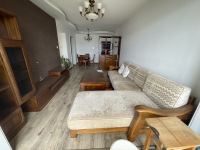 2室2廳1陽臺 國?，F(xiàn)代城薔薇苑客廳