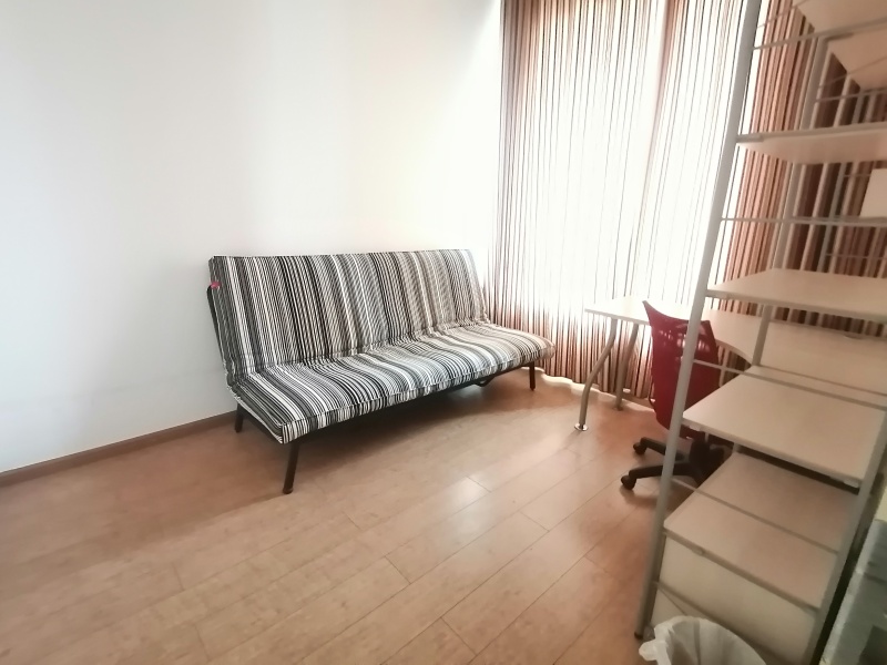 4室2廳2陽臺(tái) 湖畔之夢(mèng)客廳