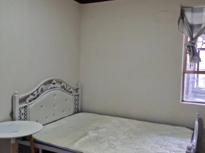 4室2廳1陽臺(tái) 近華浦路口物資利用總公司宿舍