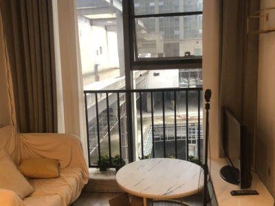 1室1廳1陽臺(tái) 北大資源博泰城