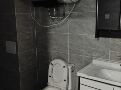 3室2廳1陽(yáng)臺(tái) 融創(chuàng)春風(fēng)十里A7地塊