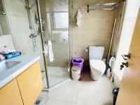 3室2廳1陽臺 濱江俊園香儂組團衛(wèi)生間