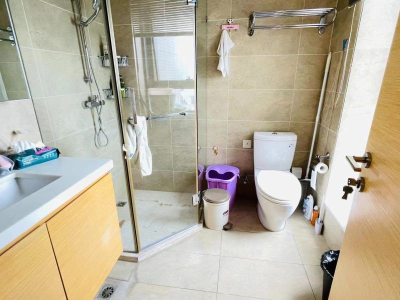 3室2廳1陽臺 濱江俊園香儂組團衛(wèi)生間