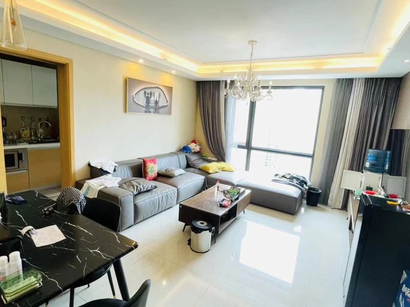 3室2廳1陽臺 濱江俊園香儂組團客廳