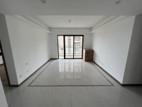 4室2廳2陽臺 綠地滇池國際健康城客廳