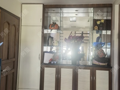 5室2廳3陽(yáng)臺(tái) 西麗園門(mén)廳