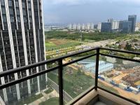 4室2廳2陽臺 綠地滇池國際健康城陽臺