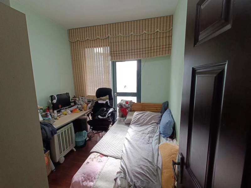 4室2廳4陽臺 金桂苑臥室