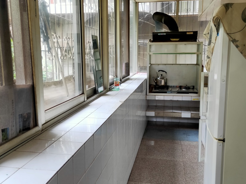 3室2廳1陽臺 華山東路96號廚房