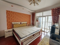 3室2廳1陽臺 中央麗城臥室