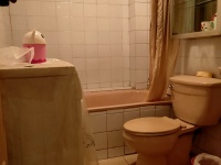 3室2廳1陽臺 華山東路96號衛(wèi)生間