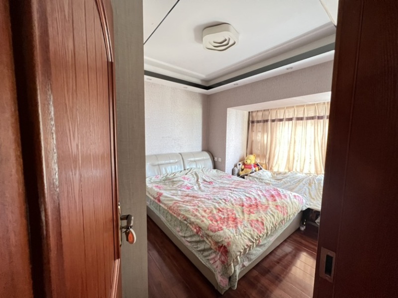 3室2廳1陽臺 華潤中央公園臥室