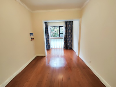 4室2廳2陽臺(tái) 公園1903圣維望