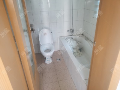 3室2廳1陽(yáng)臺(tái) 北辰小區(qū)櫻花苑