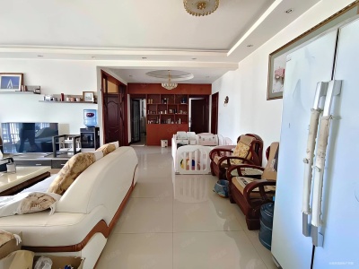 4室2廳1陽(yáng)臺(tái) 東驤神駿一期