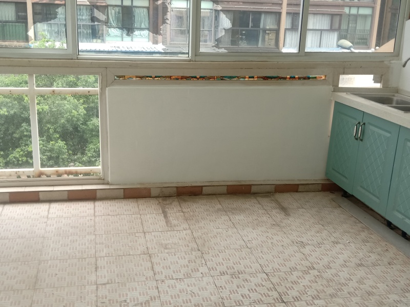 5室2廳2陽(yáng)臺(tái) 滇池依戀別墅戶型圖