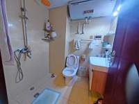 4室2廳1陽臺(tái) 同德昆明廣場(chǎng)A區(qū)衛(wèi)生間