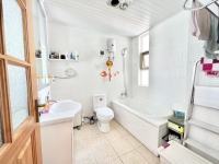 3室2廳1陽臺 人與自然衛(wèi)生間