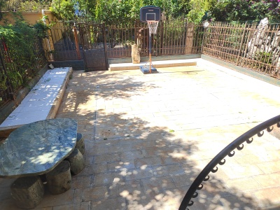 3室2廳2陽(yáng)臺(tái) 滇池森林別墅自家花園