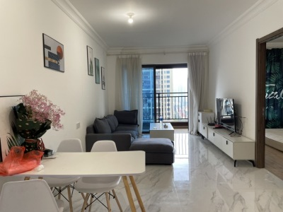 1室1廳1陽(yáng)臺(tái) 碧桂園北城映象立春苑