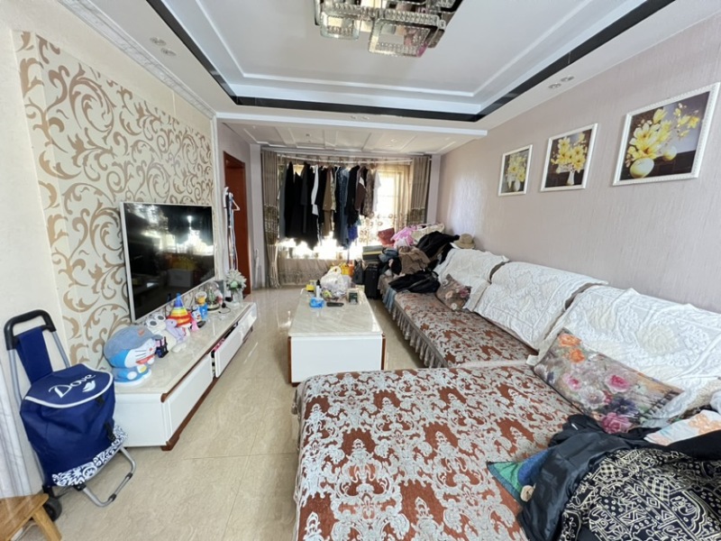 3室2廳1陽臺 華潤中央公園客廳