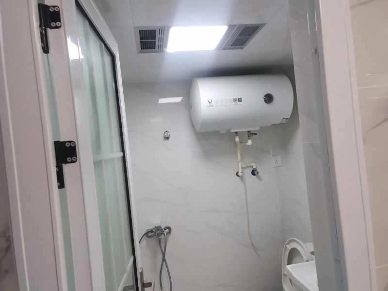 1室1廳1陽臺 藍(lán)光水岸公園公寓衛(wèi)生間