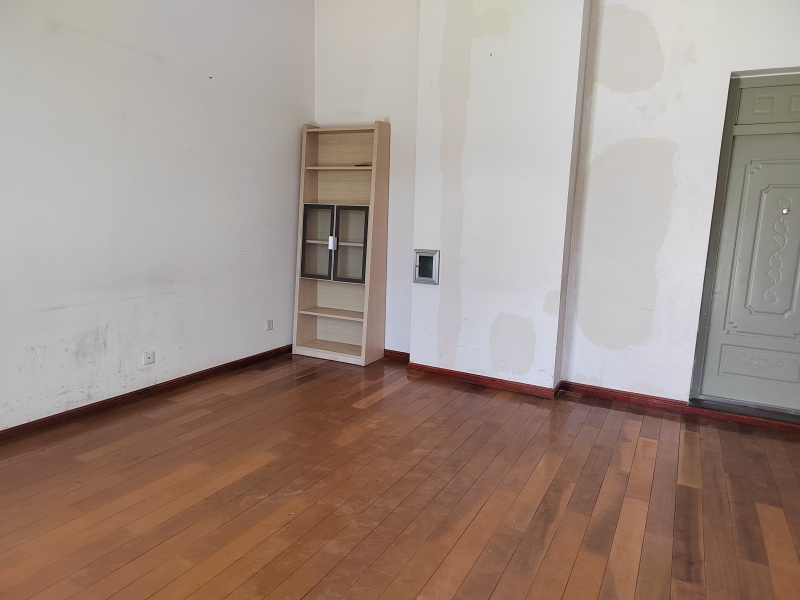 7室3廳2陽臺 夏意雅園別墅客廳