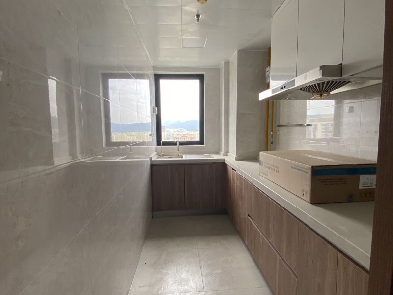 4室2廳2陽臺 俊發(fā)龍泉俊園A2地塊廚房