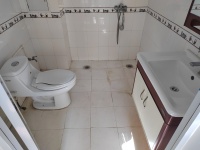 3室2廳2陽(yáng)臺(tái) 滇池森林別墅衛(wèi)生間