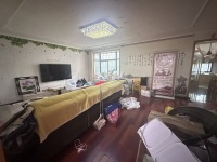 3室2廳1陽(yáng)臺(tái) 金實(shí)小區(qū)耀實(shí)園客廳