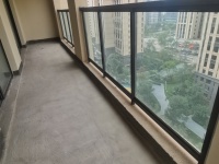 5室2廳3陽臺 新希望白麓城三期陽臺