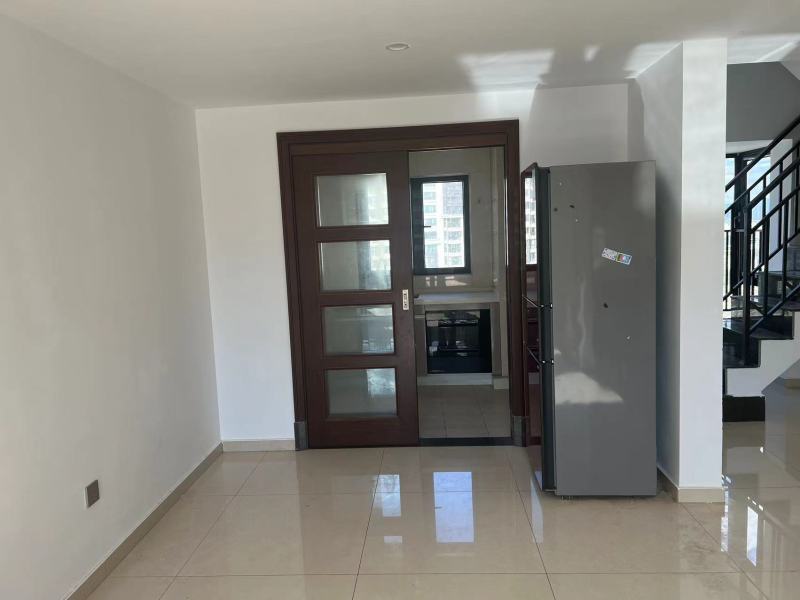 5室3廳3陽臺 金地九樾餐廳